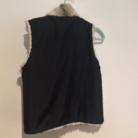 Reversible Fur Vest - Picture 3 of 3